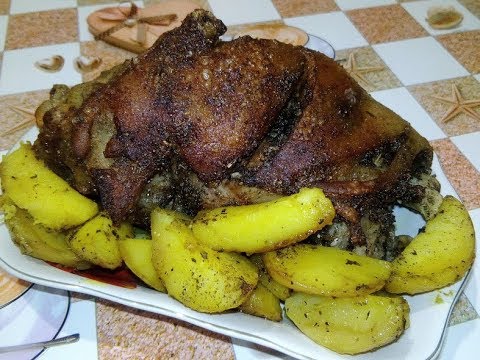 Рулька запеченная в духовке