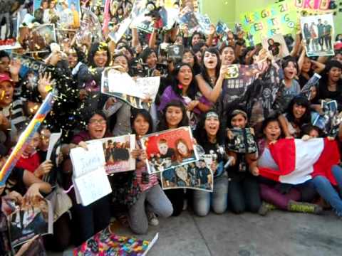 MiaAlien’s Video 68897887220 FF44VGQrXL8