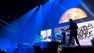 Kaiser Chiefs - Born To Be A Dancer - Live at Leeds First Direct Arena - 12/11/22