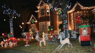 Christmas Lights in Deerfield Plano - Must see place in the suburb of north Dallas during Christmas
