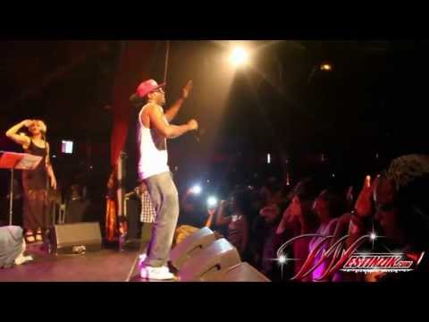 Fuckly et Riddla feat Rudy Levis : Mika