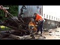 VN24 Truck Crashes Into A Flatbed Truck At The End Of A Traffic Jam On The A44