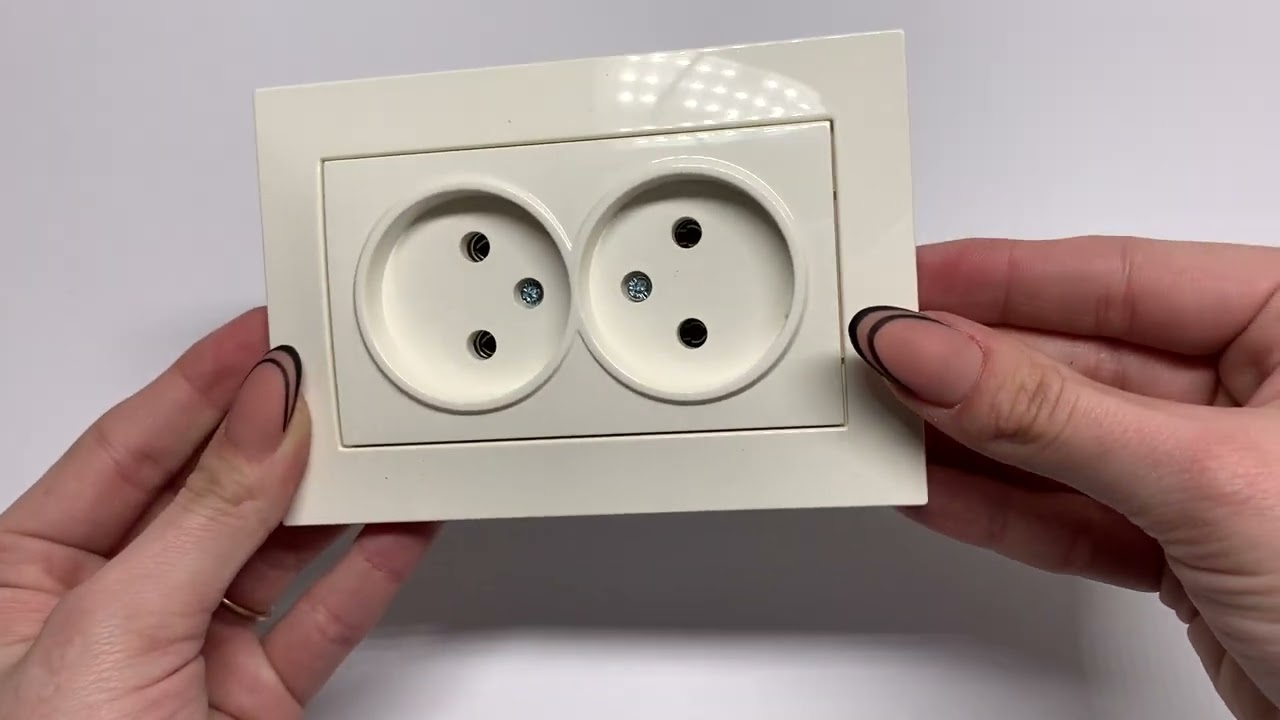 Розетка двойная без заземления ELBI VEGA белый (510-010230-908)