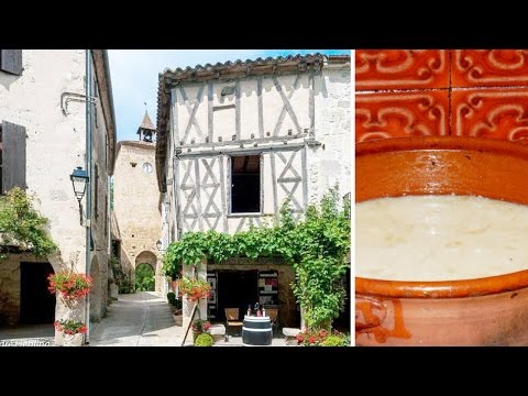 Traditional Garlic Soup from France - le Tourin à l'ail.