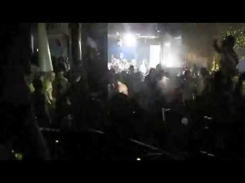 LUIGI ROCCA @ CAFE L'ATLANTIQUE (Milan, IT) :: ATELIER AFTERHOURS 16.10.2011