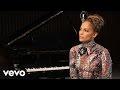 Jennifer Lopez - J Lo Speaks: Let It Be Me