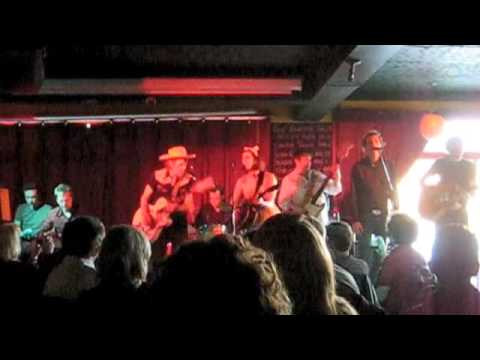 Thumbnail for Melissa McClelland — Go Down  Matthew (Live, with Luke Doucet) by Luke Doucet