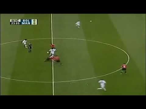 Jay Jay Okocha humiliates Paul Scholes