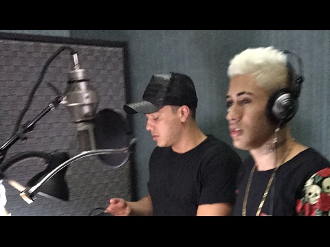 Wesley Safadão e MC Kevinho gravando Olha a Explosão