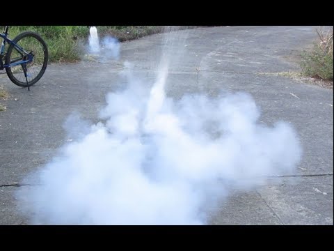 Chlorine + Brakefluid in bottle