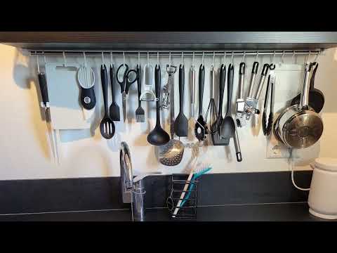 DIY Utensil Holder for My Floating Shelves