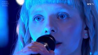 AURORA - LUCKY | LEGENDADO (Live in Nidarosdomen)