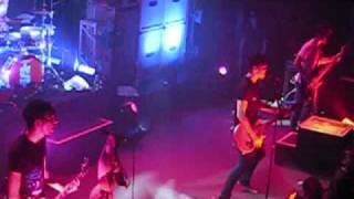 All Time Low - The Girl&#39;s a Straight Up Hustler @ 930 club [HQ]