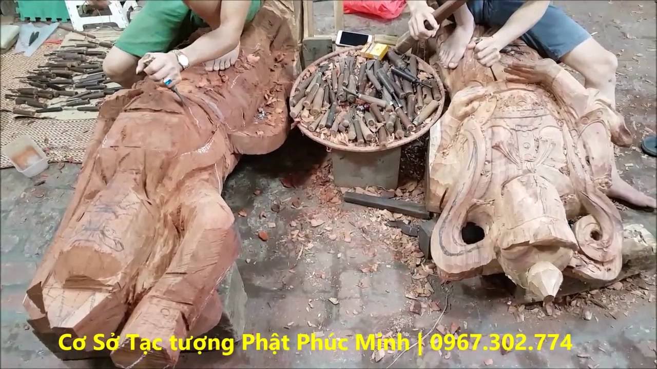 Đục tượng Hộ Pháp Vi Đà và Tiêu Diện Đại Sĩ
