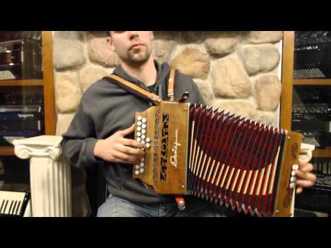 CASTVICK - Castagnari Vicky A D LMM 21+2 8 $2995