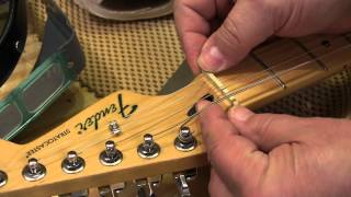 Video thumbnail for Graph Tech TUSQ Nut by geezerguitarsite