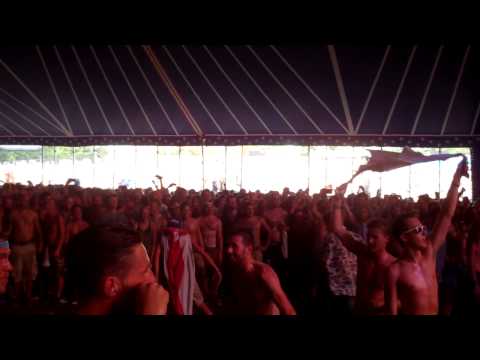 The Opposites // Thunder - Lowlands 17-8- 2013