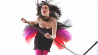 Electric AlleyCat - Bond