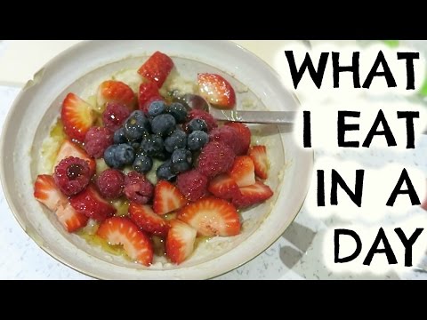 WHAT I EAT IN A DAY  |  EMILY NORRIS Video