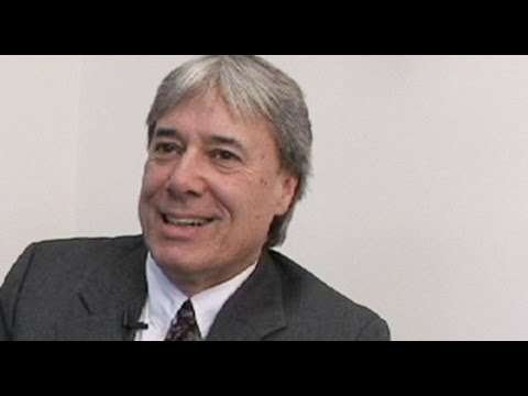 3루에서 태어났지만 3루타를 친 줄 알고 있다