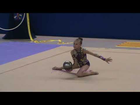 Uliana AVOYAN ball - 2012 Vitry Cup *infantil*