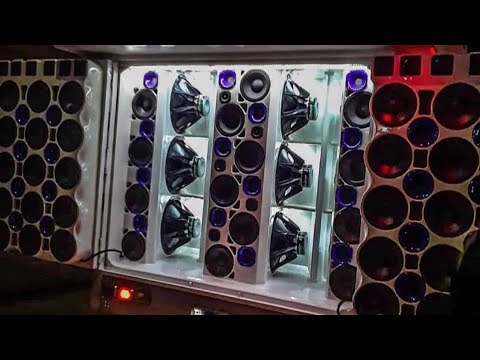 YIYO SARANTE EN VIVO - AÚN ESTOY DE PIE ( SALSA PARA MUSICOLOGOS)/ REMASTERIZADA/ ALTA CALIDAD