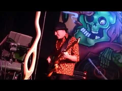 paddy.ufo.charly T. & Rob @R25 Kulturschlachthof (DRUM SOLO)