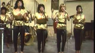 Quiero Ser Lyrics English Translation