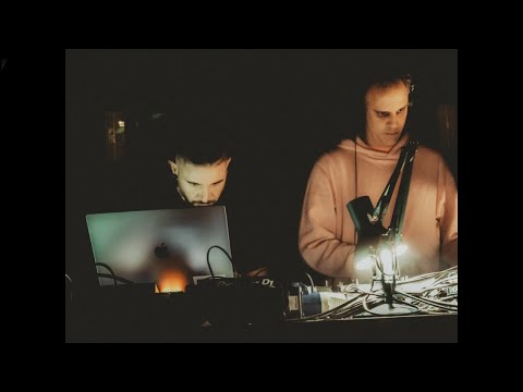 Tainy, Skrillex, Four Tet & Rauw Alejandro - VOLVER X PUSH (Skrillex Mashup)