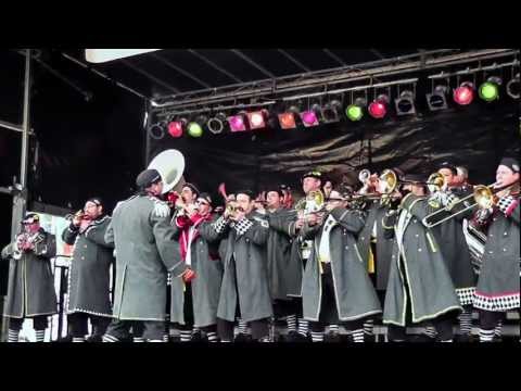 Schädelfätzer Brysach. Migros-Gugge-Explosion 2013