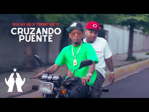 Rochy RD - CRUZANDO PUENTE | by Trentisiete