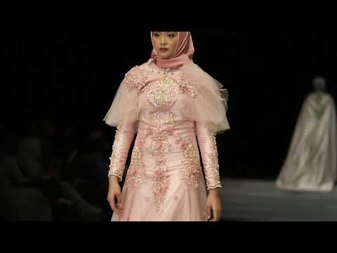 Yanti Adeni - present: LUMINA ( IFW 2018 )