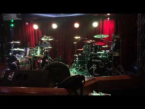 Vinny Appice e Alexandre Bento - Dazed and Confused (Led Zeppelin) Jam Session.