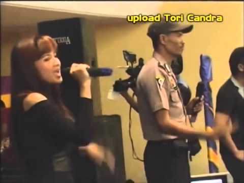 Dangdut Sagita Koplo 2013   Malam Terakhir   Nela Karisma Feat Sujana Pokoe Jogedz