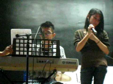 chasing pavements - [aMAYzing]