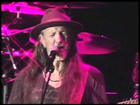 download lagu mp3 mp4 2007 Live In The Streets, download mp3 2007 Live In The Streets free download mp3, download mp3 2007 Live In The Streets