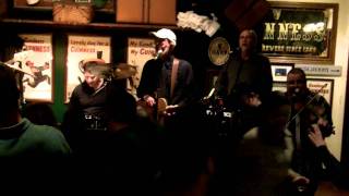 Finnegan&#39;s wake at the Harp &amp; Fiddle 2011