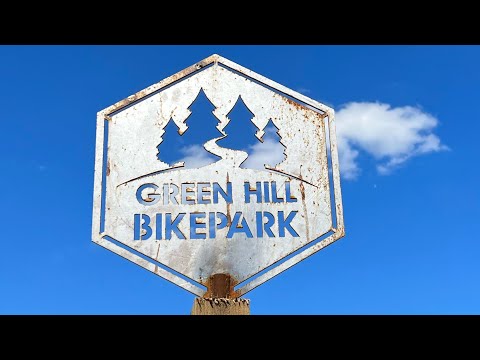 Green Hill Bikepark ! Opening ! Little Canada in Schmallenberg ! Whistler Feeling ! Feeling Deluxe !