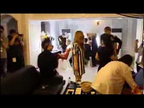 [ENG] Lee Hi with Daesung and Taeyang backstage at GD's concert.