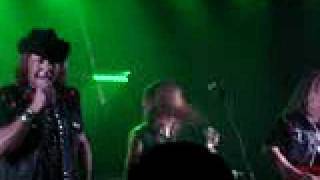 Helix-Heavy metal cowboys