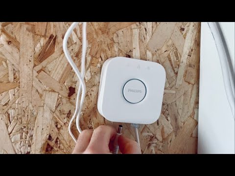 Philips Hue: totally useless without a Hub (bridge)!!