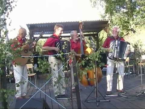 Wiggen med Bröderna Lindqvist  i Greksåsar 2006