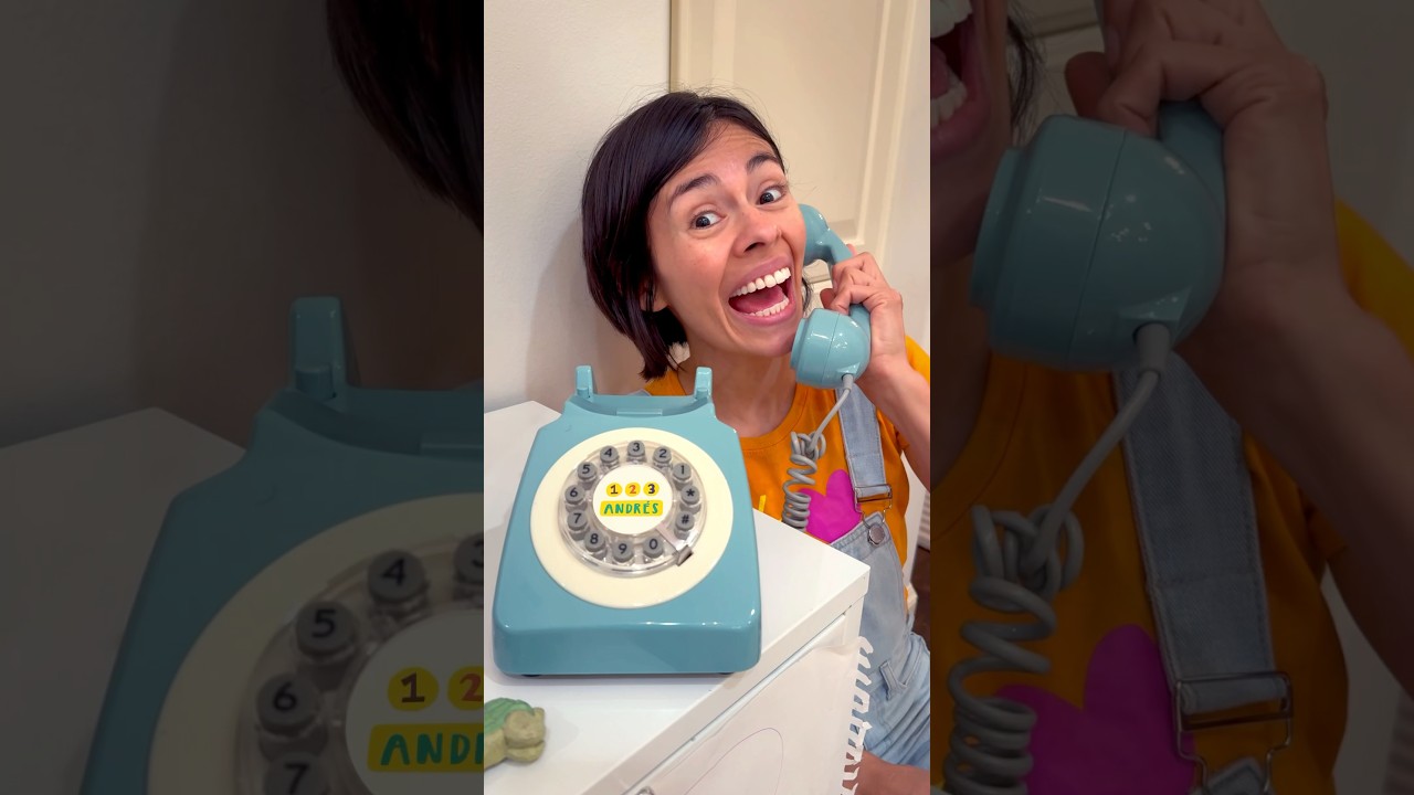 Christina counts with her phone ☎️ #123andres #kindergarten #preschool #childrensmusic #matemática