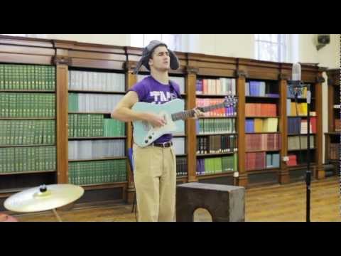 Dogtanion - Something Beautiful (Live in Bethnal Green Library)