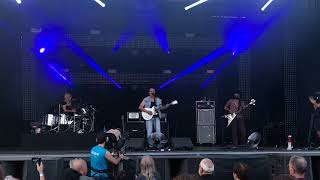 Linkerwoofer 2018 | Clement Peerens Explosition | Vinde gij mijn gat ni te dik in deze rok