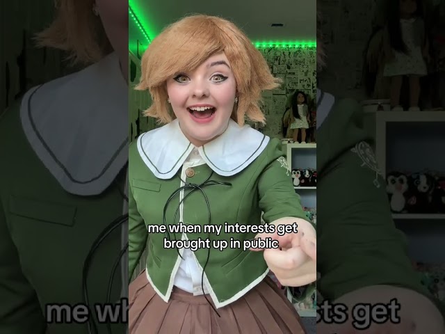 Vídeo relacionado con SOOYOOYOO Disfraz Cosplay Chihiro Fujisaki Chaqueta Verde Camisa de Cuello Blanco y Falda Plisada Marrón para Eventos Temáticos y Carnavales(Mujer,XL)