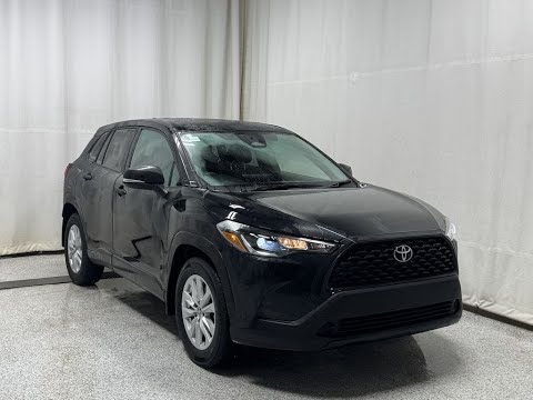 2024 Toyota Corolla Cross LE