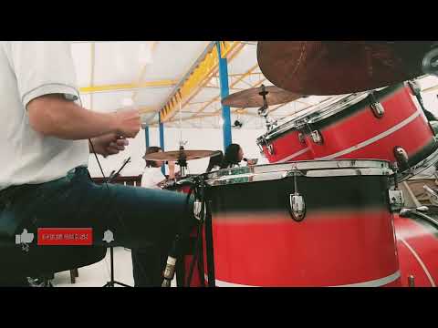 A luz que brilha mais que o sol - NOVO HINO das CIAS - Igreja Cristã Maranata  visão da bateria