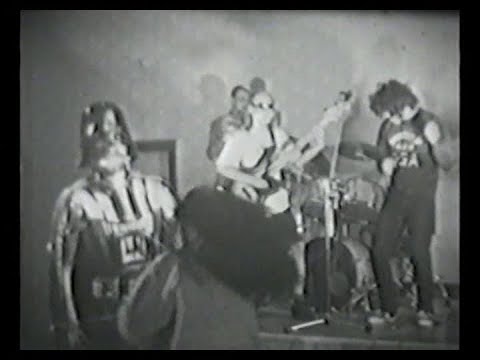 Higher Ground - Něco tomu chybí