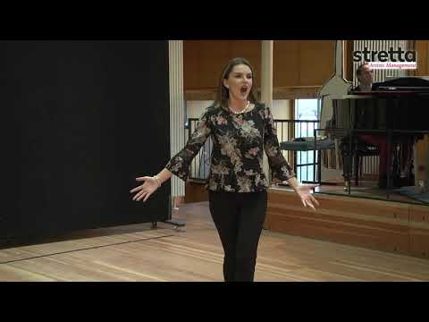 Kseniia Proshina sings Manon
